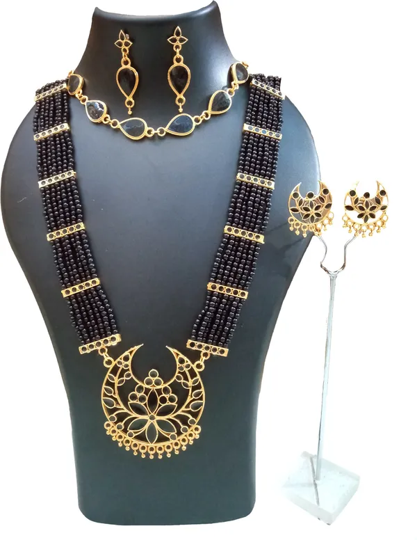 Assamese_Traditional_Black_Colour_Joonbiri_Jewellery_Set_For_Women